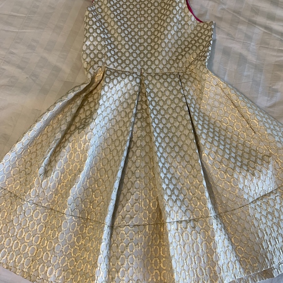 Eliza J Sleeveless Dress - Picture 3 of 5